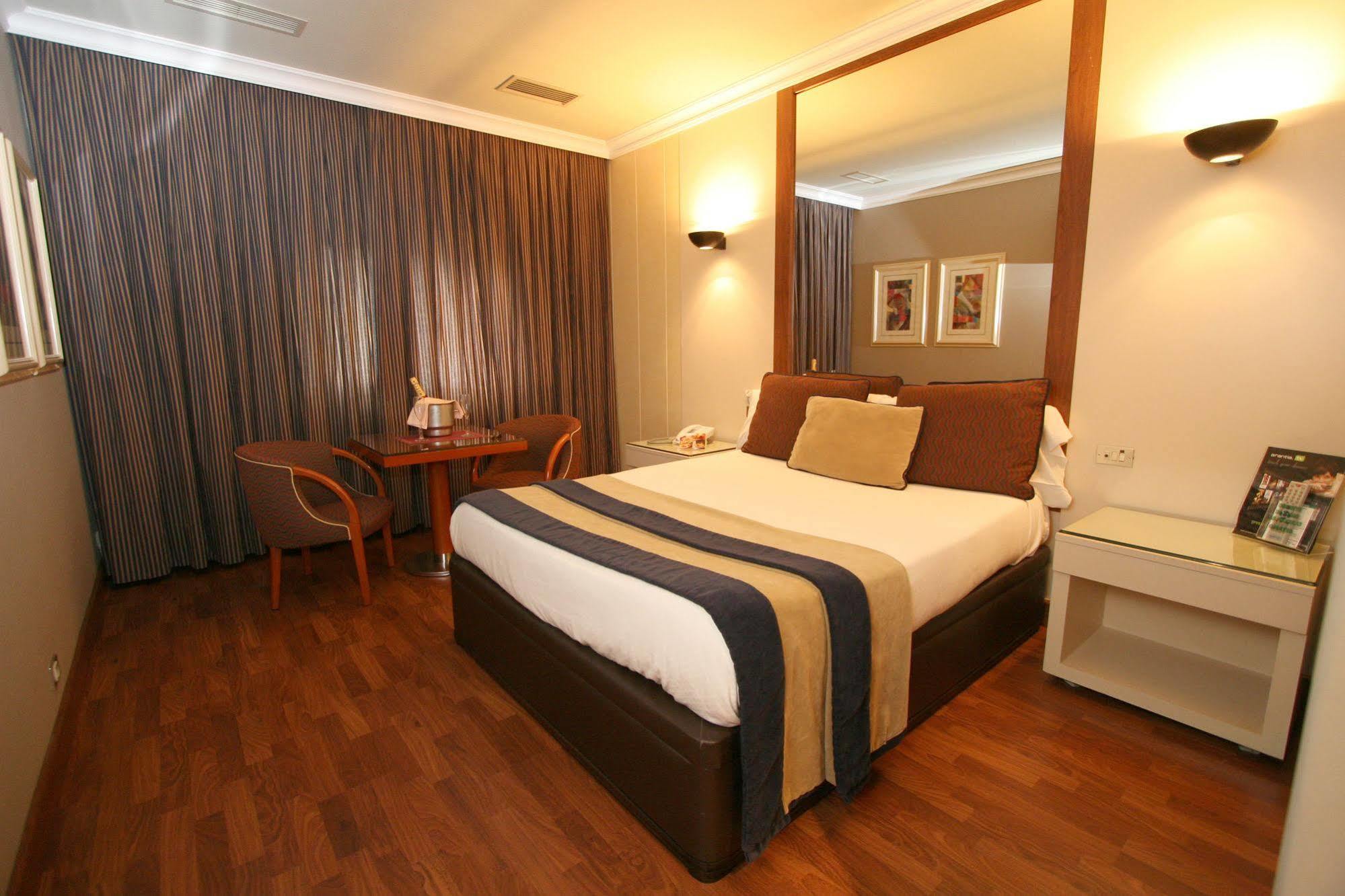 Motel Aeropuerto Comarca de Comarca de Vigo Buitenkant foto